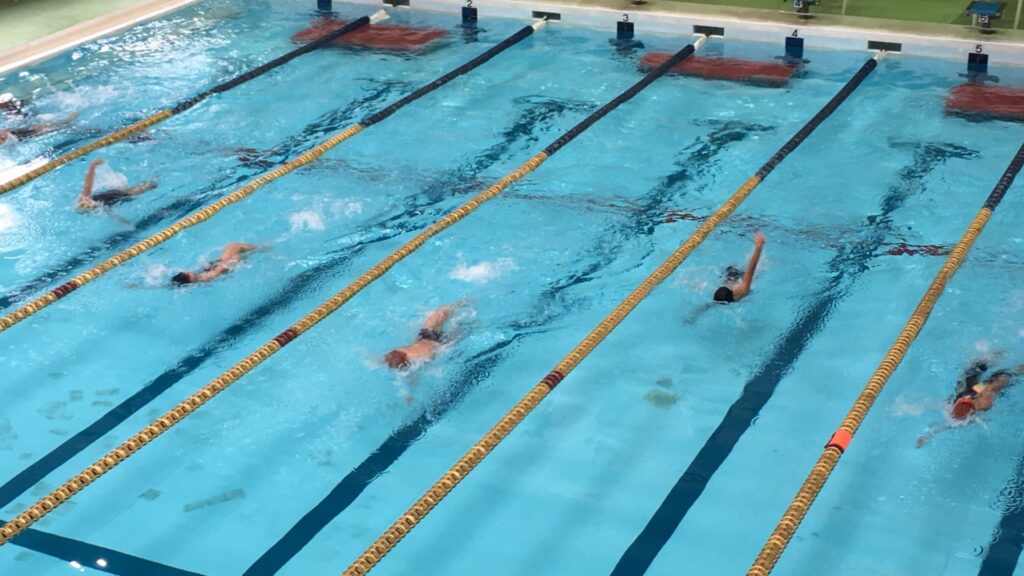 ダイレオのプール洗体シャワーシステムのご紹介【プール施設向け】のアイキャッチ